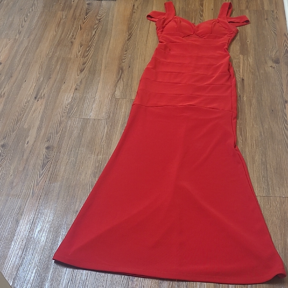 Emerald Sundae Red Maxi Dress for women zise m‎ used exelent.